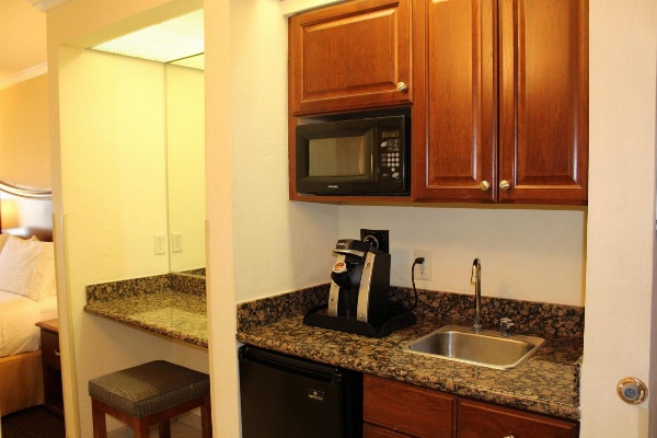 Holiday Inn Express Hotel & Suites Tucson Mall image 3